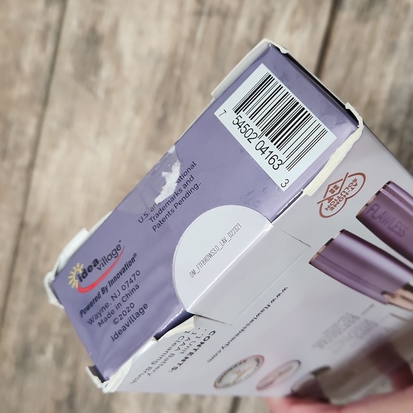 Finishing Touch Flawless Brows Hair Remover - Picture 7 of 7